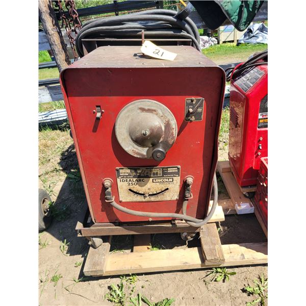 Lincoln Idealarc 250 Welder