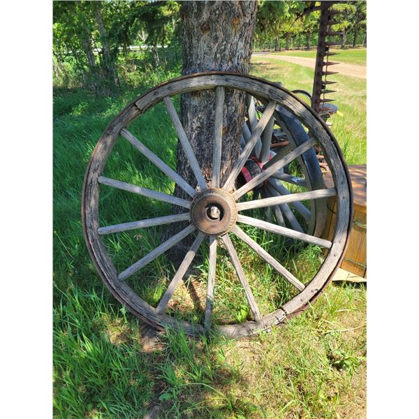 Antique Wagon Wheel