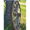 Image 3 : Antique Wagon Wheel