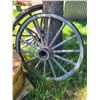 Image 1 : Antique Wagon Wheel
