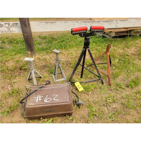 Portable barbeque, assort. stands