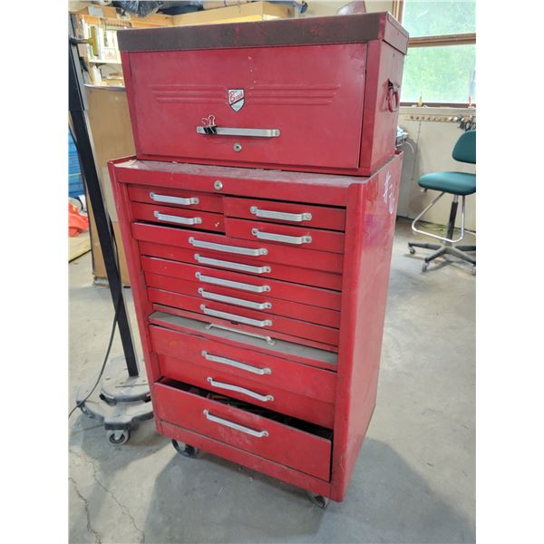 Tool box roller base & top cabinet c/w assort. hand tools