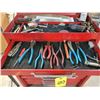Image 4 : Tool box roller base & top cabinet c/w assort. hand tools