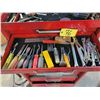 Image 5 : Tool box roller base & top cabinet c/w assort. hand tools