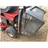 Image 10 : Toro Wheel horse 8725 riding mower with bagger