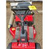 Image 4 : Toro Wheel horse 8725 riding mower with bagger