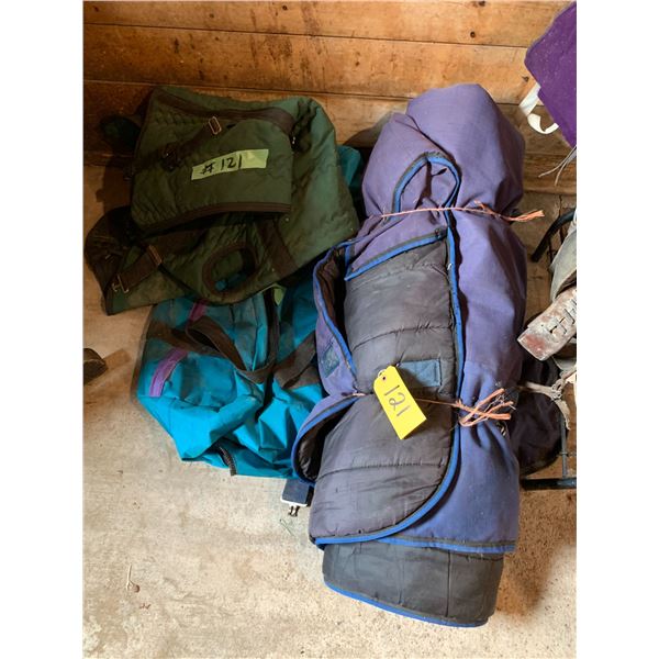 Horse blankets, saddle bag