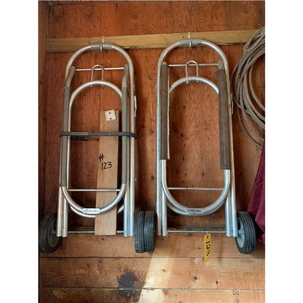 Saddle stands (folding), 4 saddle swing away stands