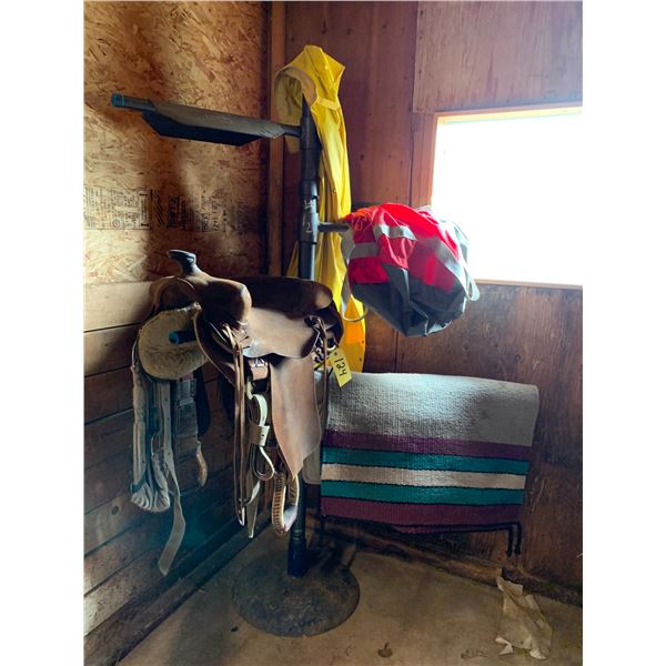 Saddle king of Texas 15in. saddle, saddle pad