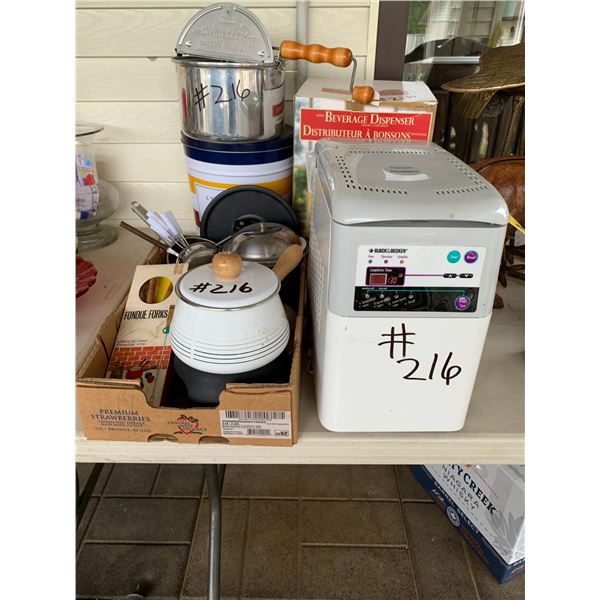 Black & Decker Bread Maker, Fondue assemble, Schneider's Popcorn maker, Beverage Dispenser & a Hudso