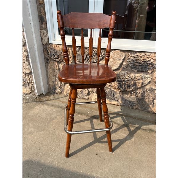 Wooden swivel Bar Stool