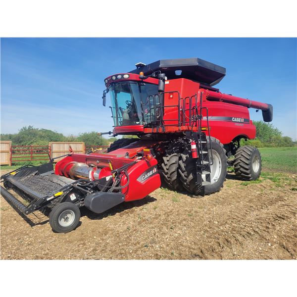 (Lots 21 & 22 are a Group Lot) Case I.H. 9120 AFS Combine 1465 Threshing hours, 1993 Engine hours #Y