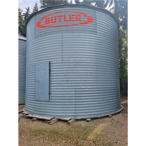 (Lots 18, 19, & 20 are a Group Lot) Butler 3000 bu bin c/w wood floor