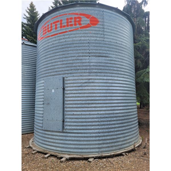 Late addition- Butler 1850 bu bin on a wood floor