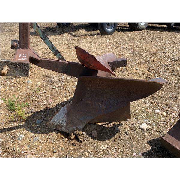 Shop built 3 pt ditcher c/w seat