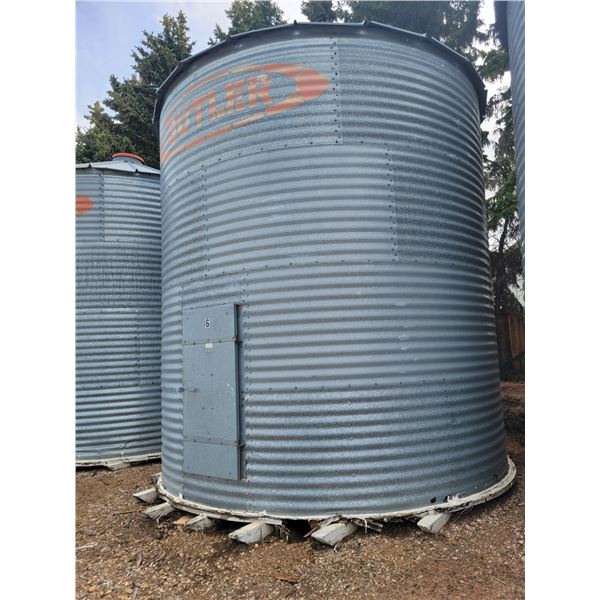 (Lots 23, 24, 25 & 26 are a Group Lot) Butler 1850 bu bin c/w wood floor