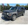 Image 1 : JEEP PATRIOT 2008 SALV T/DONATION