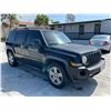 Image 2 : JEEP PATRIOT 2008 SALV T/DONATION