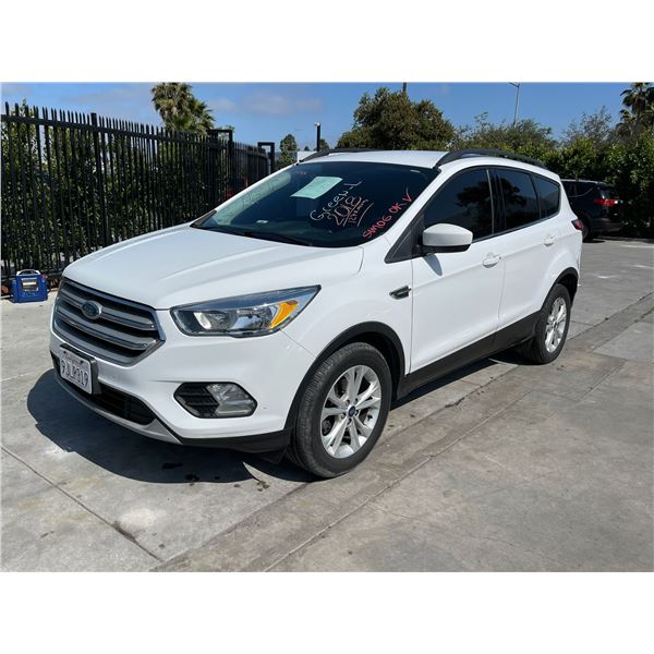 FORD ESCAPE 2018 T-REPO-SMOG-2 DAYS