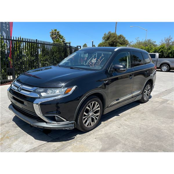 MITS OUTLANDER 2016 O/S-WAIT/TITLE