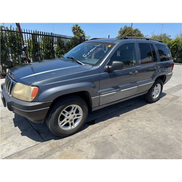 JEEP GD CHEROKEE 2002 SALV T/DONATION