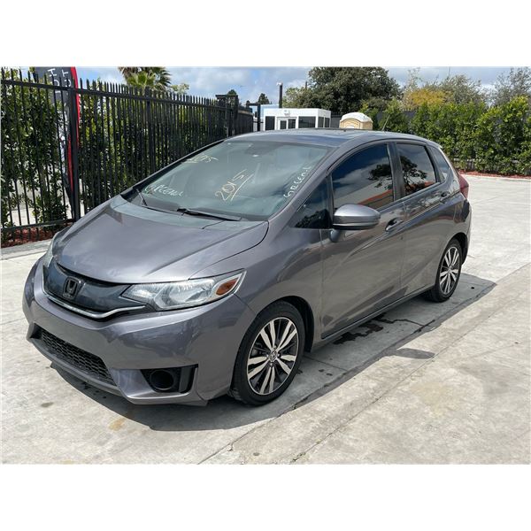 HOND FIT 2015 O/S TITLE 2 DAYS