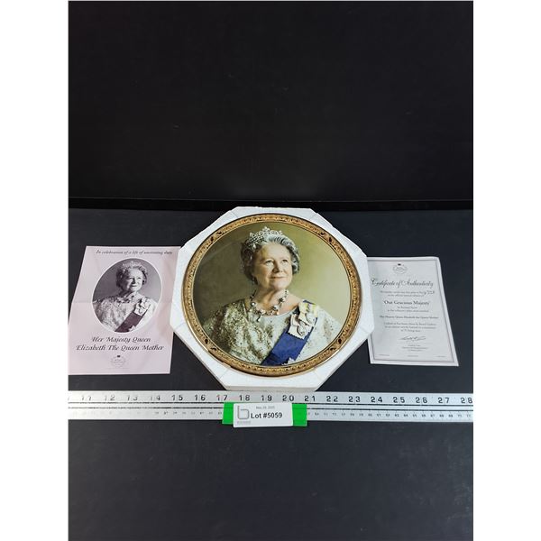 Royal Grafton Collectors Plate - The Queen Mother
