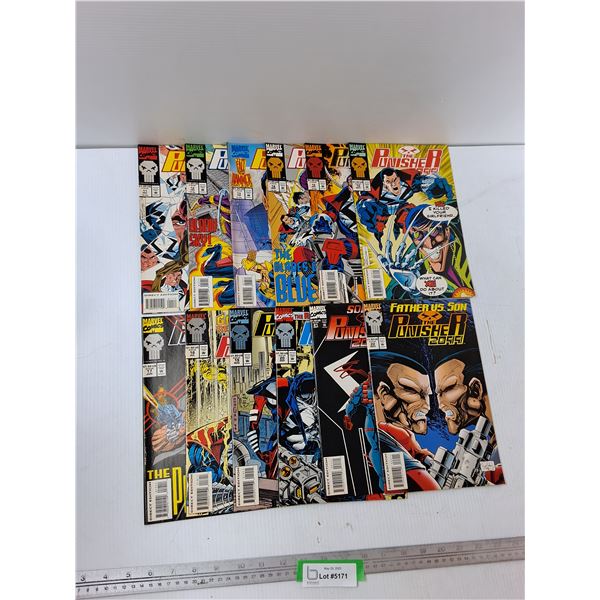 (12) Comics - Father VS Son The Punisher 2099, Son Of The Punisher, Misc