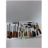 Image 1 : Lot Of Assorted ScrewDrivers And Punches