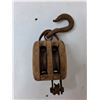 Image 3 : Vintage Wooden Pulley