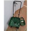 Image 3 : **(2) Scott's Lawn Fertilizer Spreaders, Hand Held & Self Push, Cannot Ship