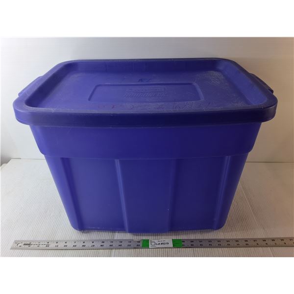 Rubbermaid Storage Tote with Lid 16" Tall x 24" Long x 15.5 Wide, Cannot Ship