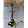 Image 2 : Pair of Vintage Brass-Plated Table Lamps - Tested - Pickup Only