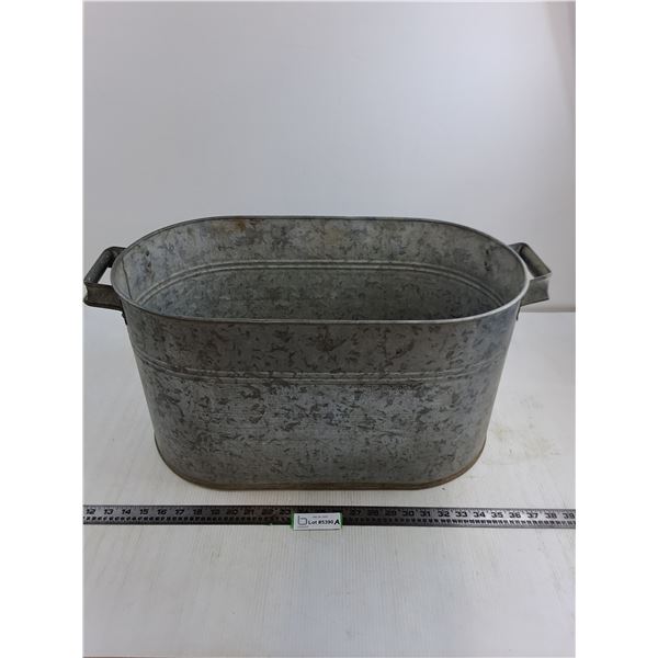 Vintage Sheet Metal Wash Tub 24" x 12" x 12" - Pickup Only