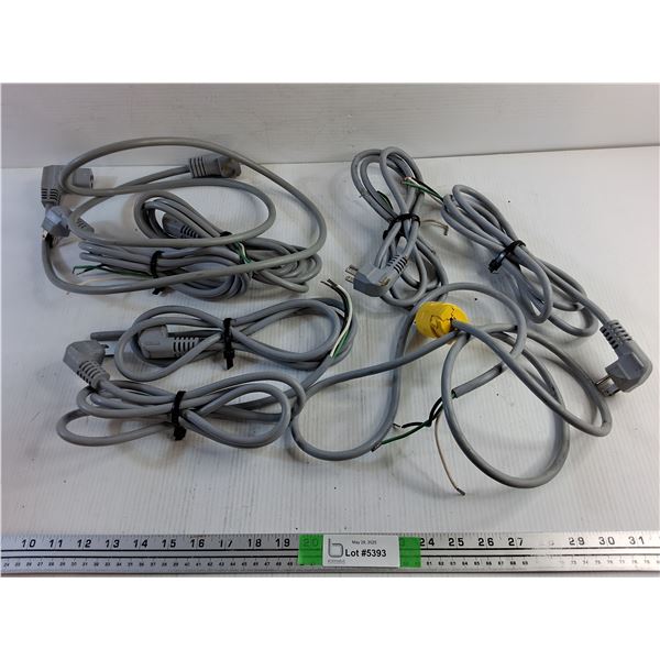 Cables with Plugs