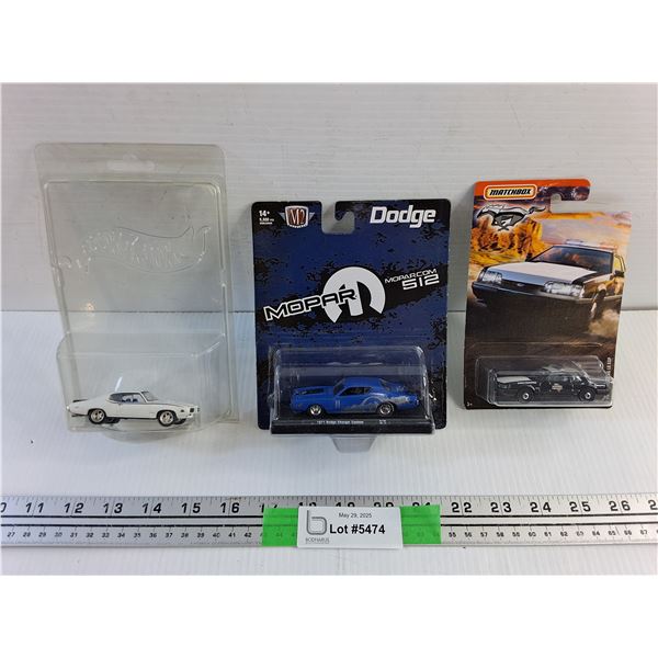 Die Cast Pontiac GTO, 1971 Dodge Charger Custom and '93 Ford Mustang LX SSP