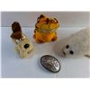 Image 2 : Various Plush Toys and Belt Buckle