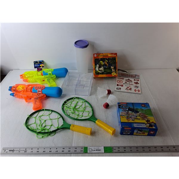 Kids' Lot- (2) Water Guns, (2) Birdies, Temporary Tattoos, Misc.