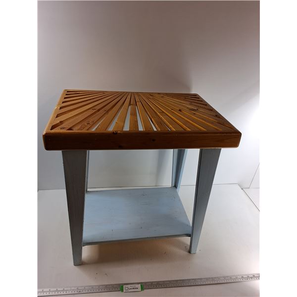*Wooden Table - 24'' x 24'.5'' x 17'', Cannot Ship