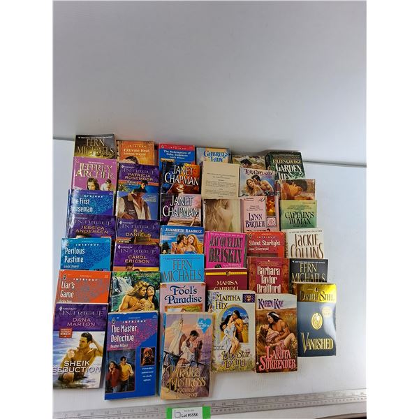 (39) Books - Final Justice Fern Michaels, The First Horseman,Misc