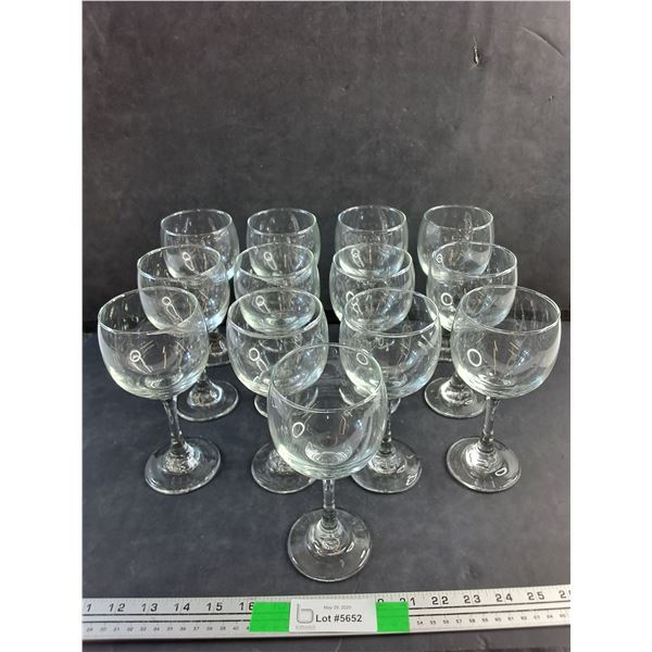 (13) Glass Goblets