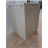 Image 4 : *Metal Filing Cabinet, Cannot Ship