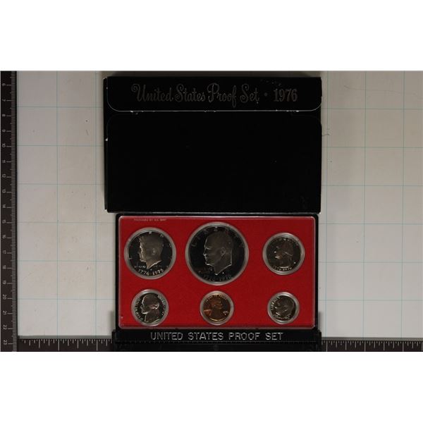 1976 US PROOF SET (WITH BOX)