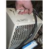 Image 3 : 2 Space Heaters & 1 Pail Of Files