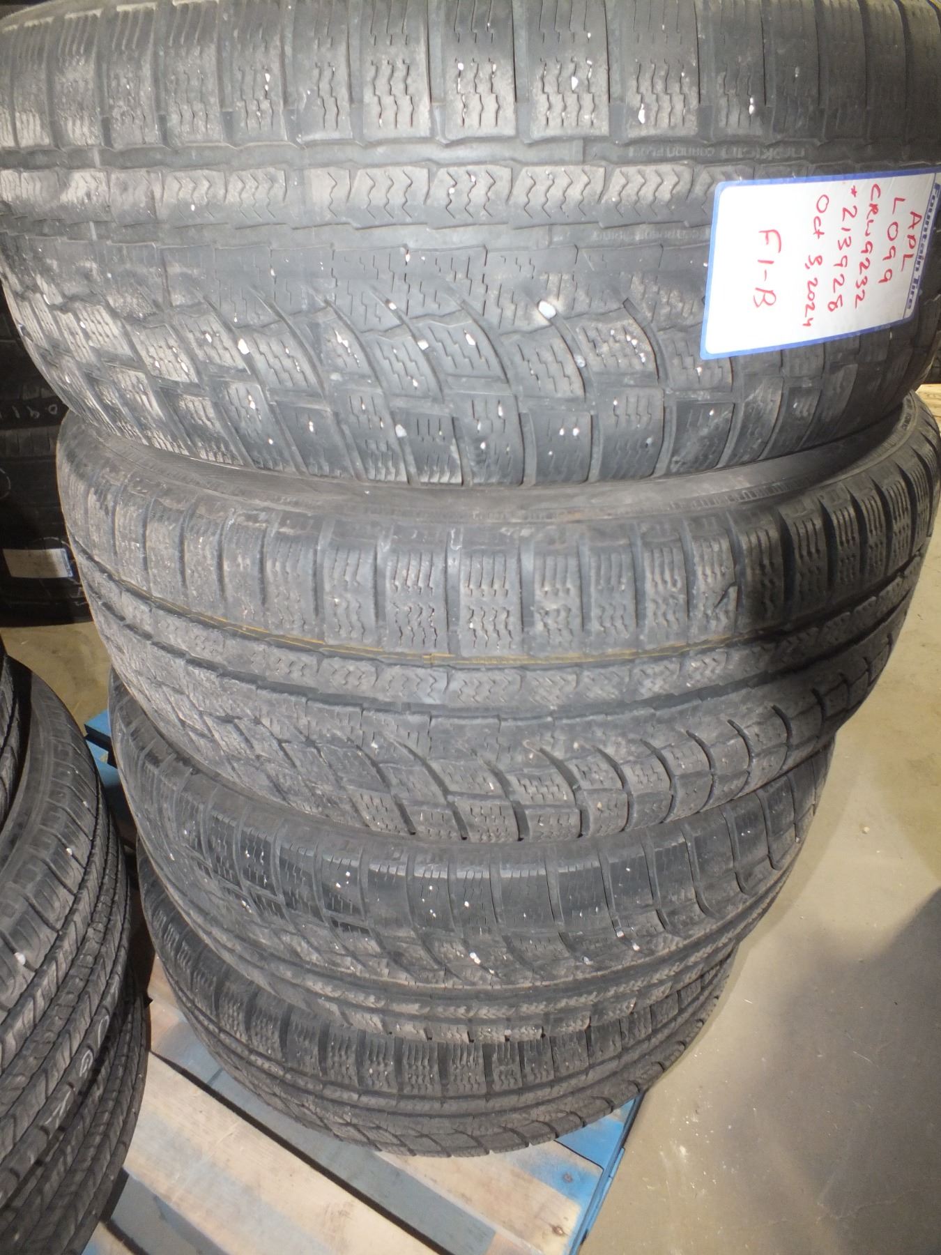 Set Of 4 Winter Tires no Rims