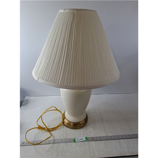 *White Side Lamp  -  PICK UP