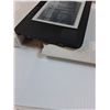 Image 6 : Kobo E-Reader - Powers On - Comes w/Box & SD Card