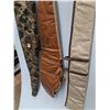 Image 2 : (3) Rifle Cases