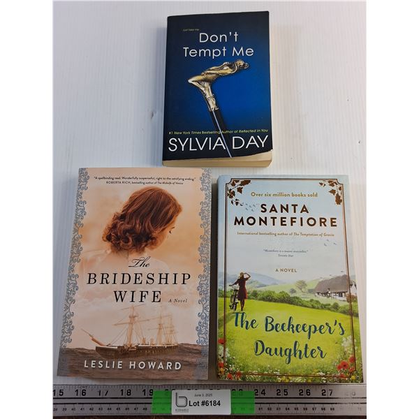 (3) Books - Santa Montefiore, Sylvia Day and Leslie Howard