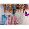 Image 3 : Barbie Dolls and Dresses